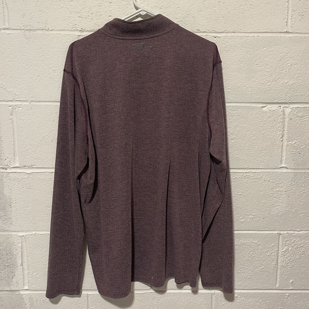 Under armor - Picture 2 of 2